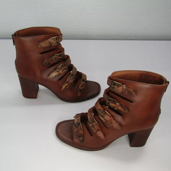 NEW VINTAGE FOUNDRY Womens Lauralyn Block Heel Sandal Strappy  Leather Size 9 - Picture 3 of 8